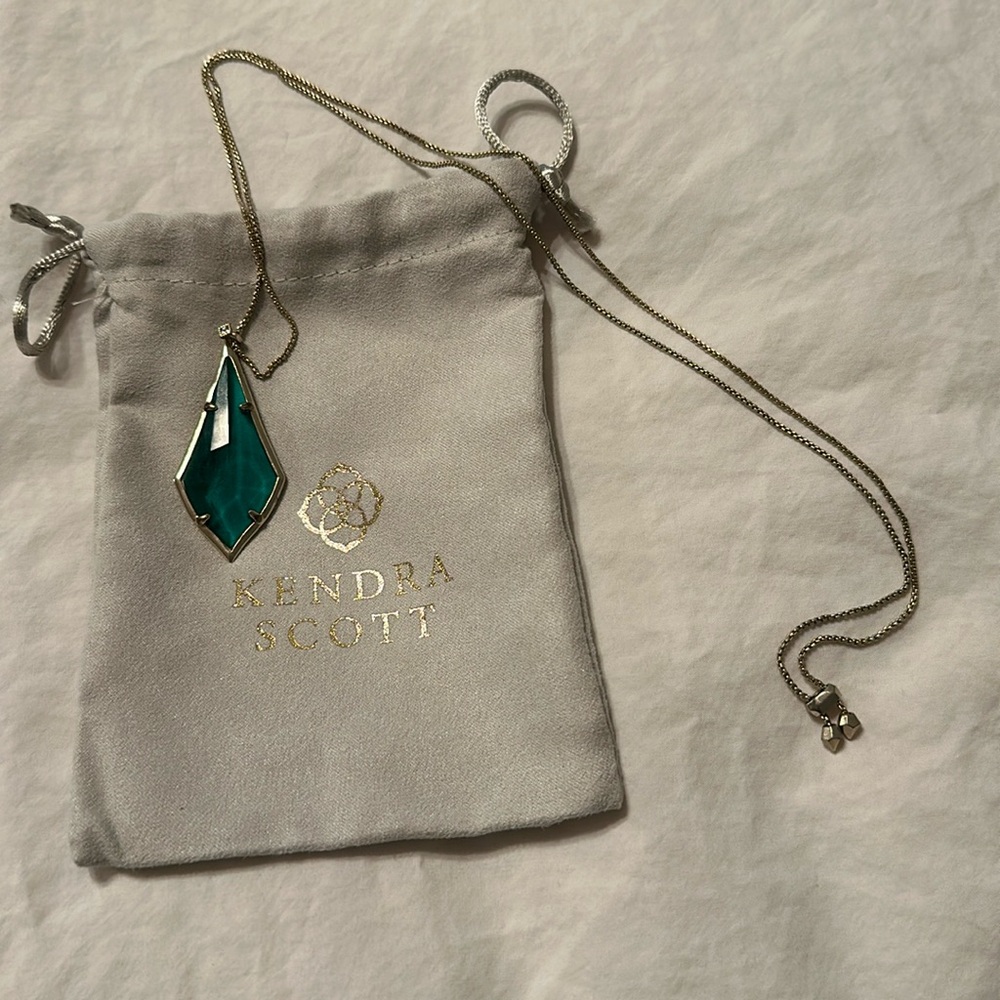 Kendra Scott Necklace